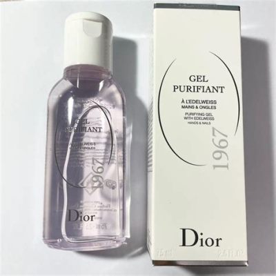 dior ハンドジェル - なぜそれは宇宙の香りをまとっているのか？